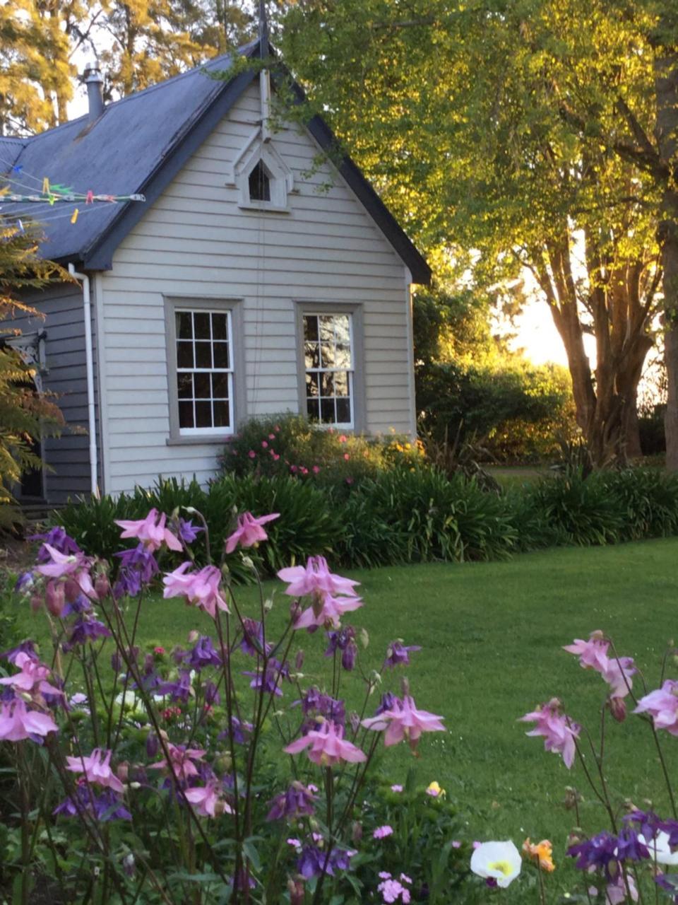 The Old School House Guest House Te Awamutu Luaran gambar